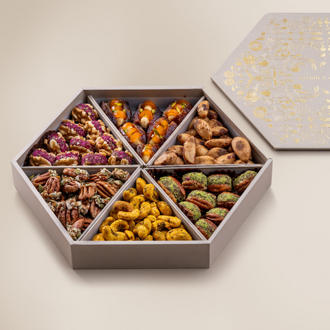 Walnut & Dried Fruit Wholes 
Dried Mango & Cashew Stuffed Dates
Smoked Brazilian Nuts
Pecan & Date Wholes
Turmeric & Chia Seeds Cashews
Praline Pecan 