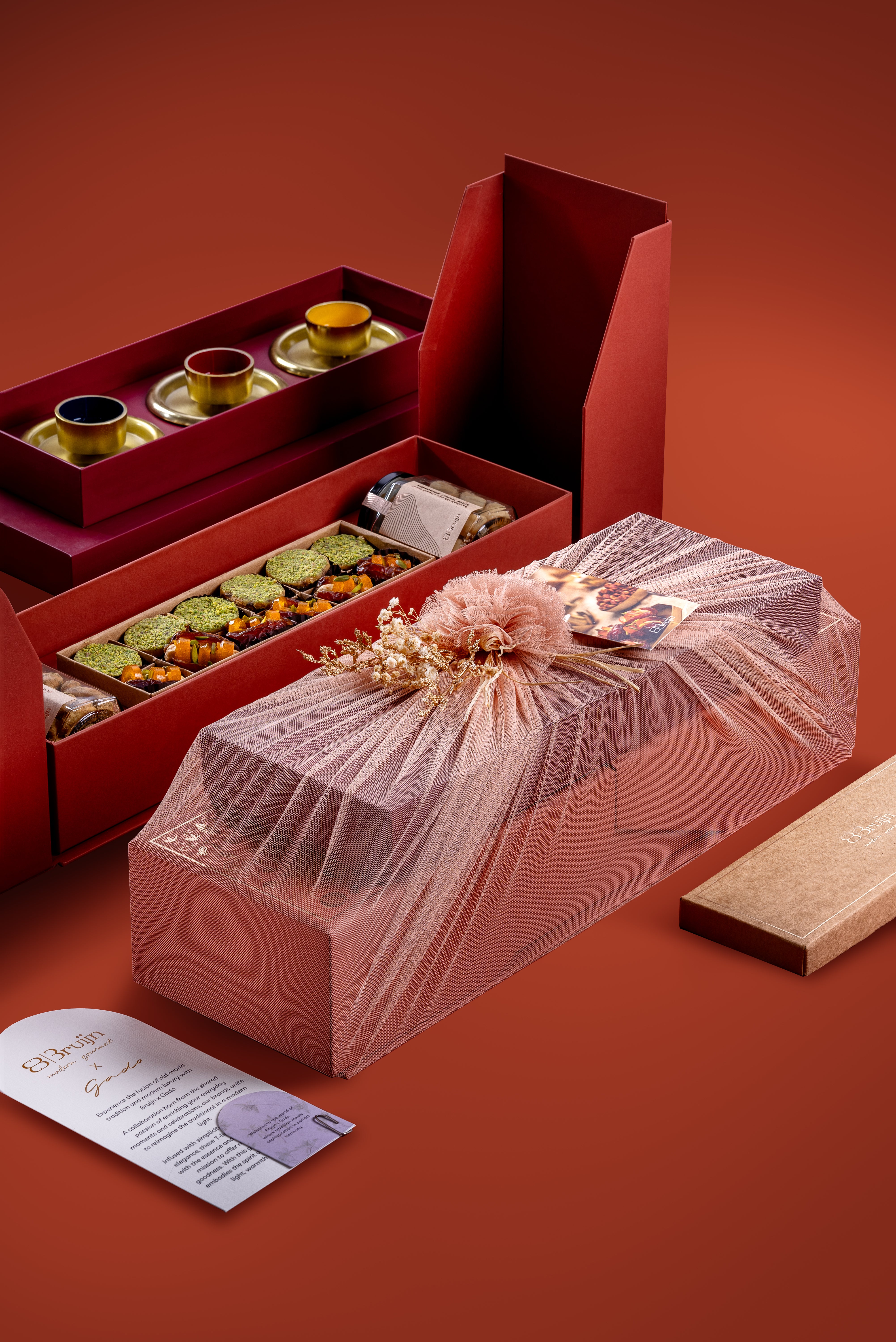 Royal Box x Cirque Tea Light