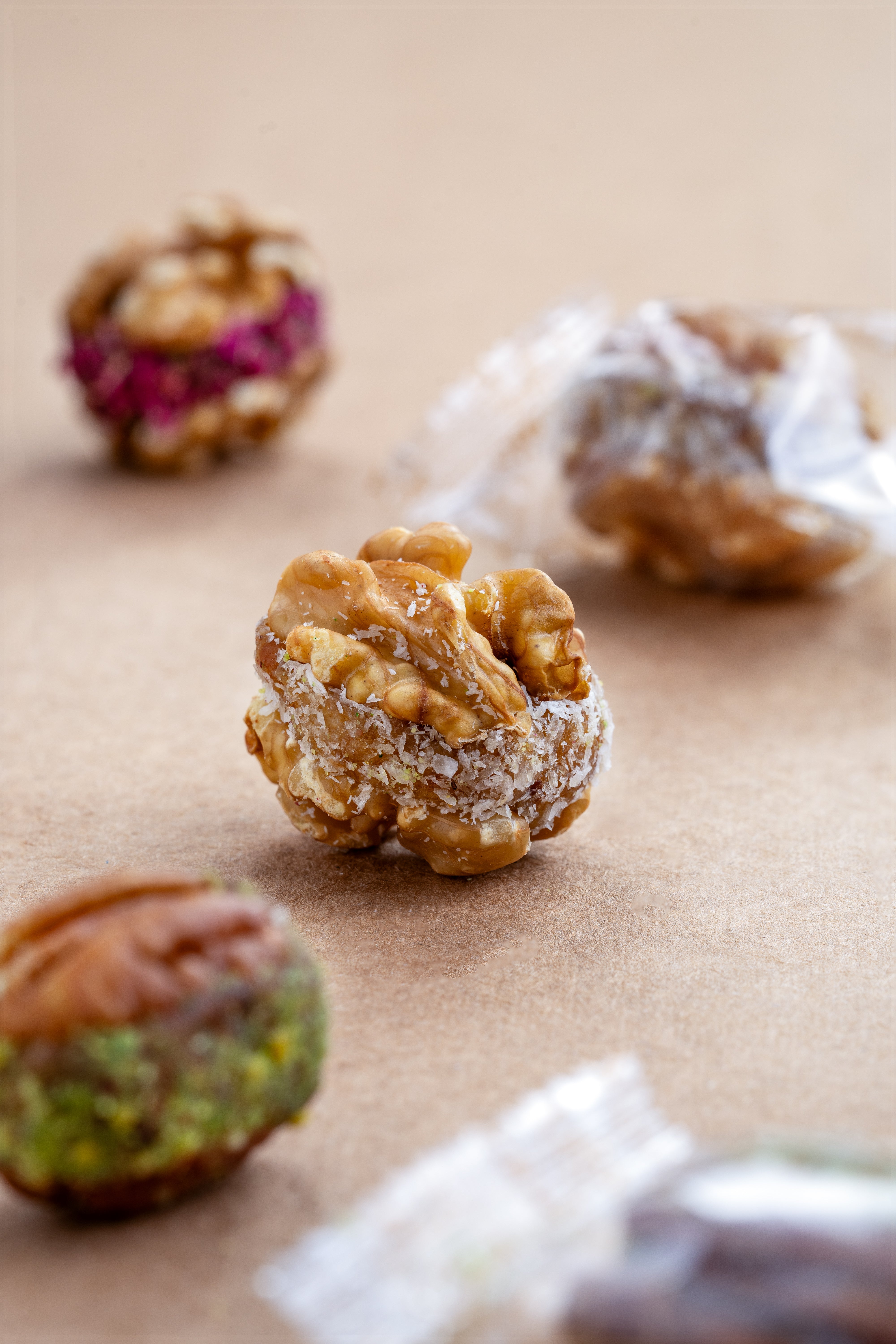 Pecan & Date Wholes Wrapped