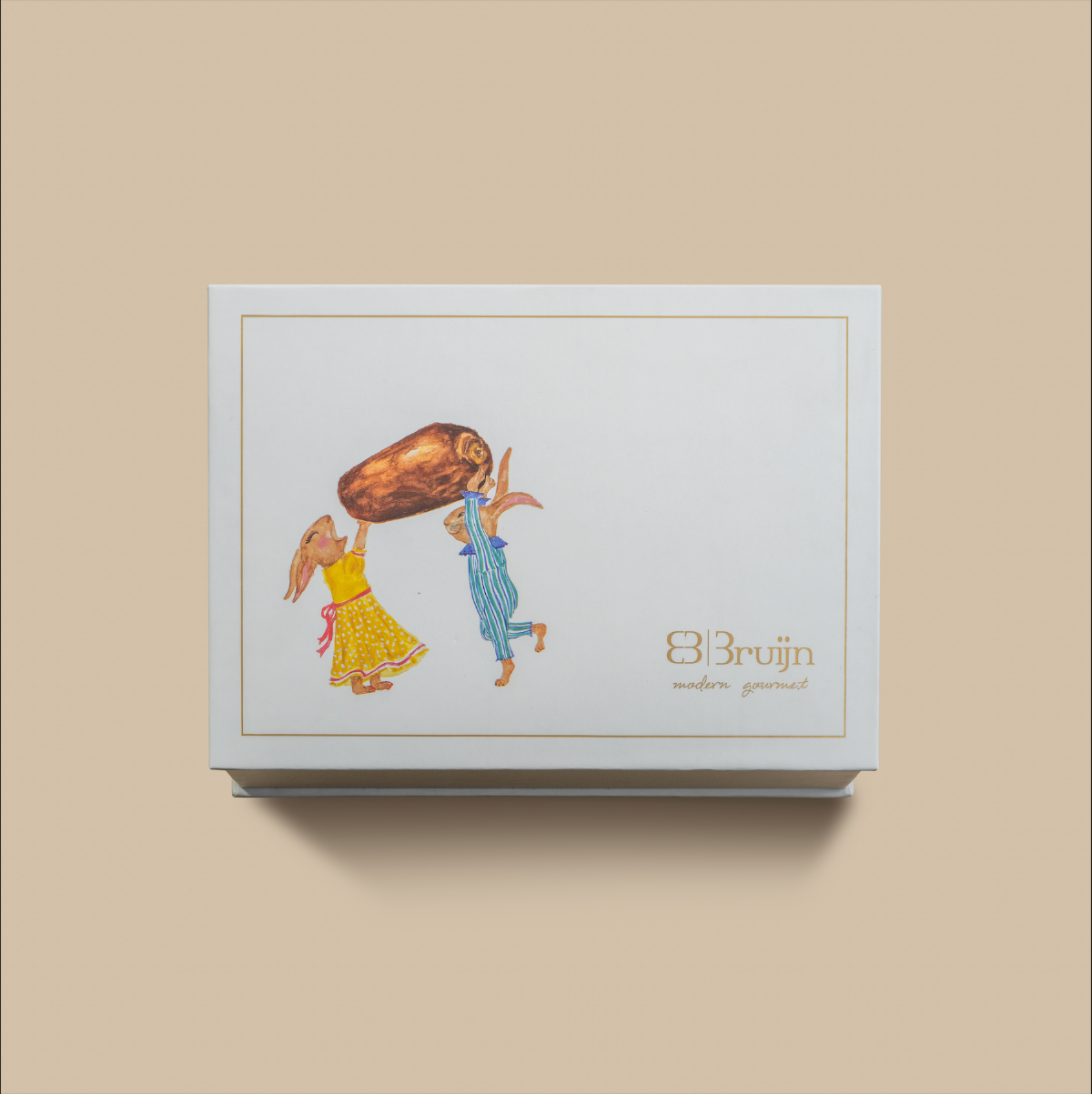 Elegant white Fun & Frolic gift box